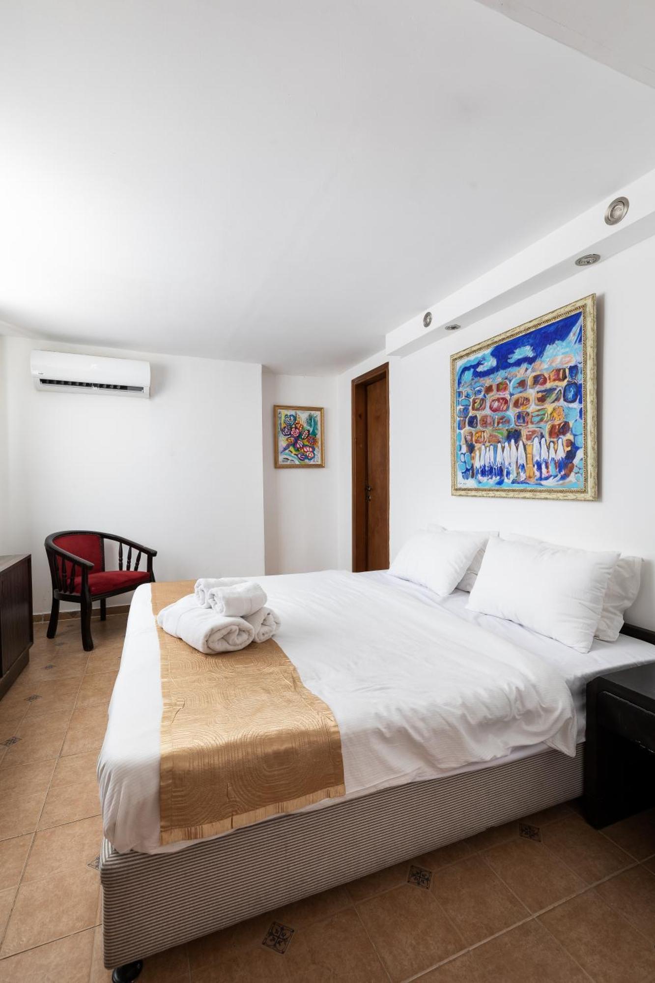 The Colony Hotel - Historical Templar'S Building Иерусалим Экстерьер фото